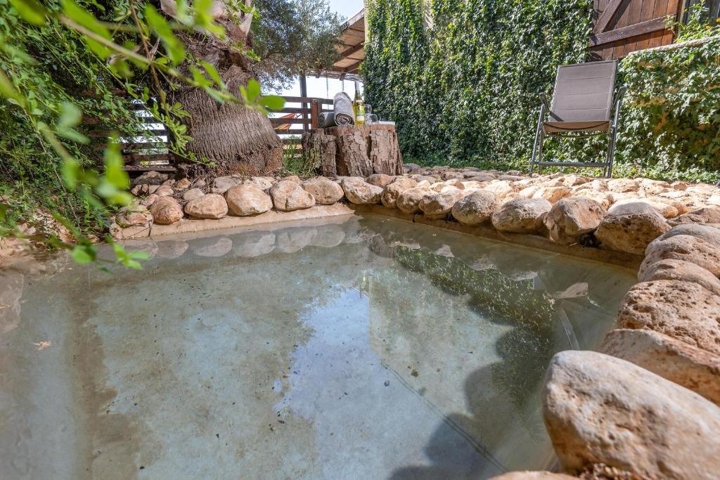 Country-Style House by Nature and Water photo 3