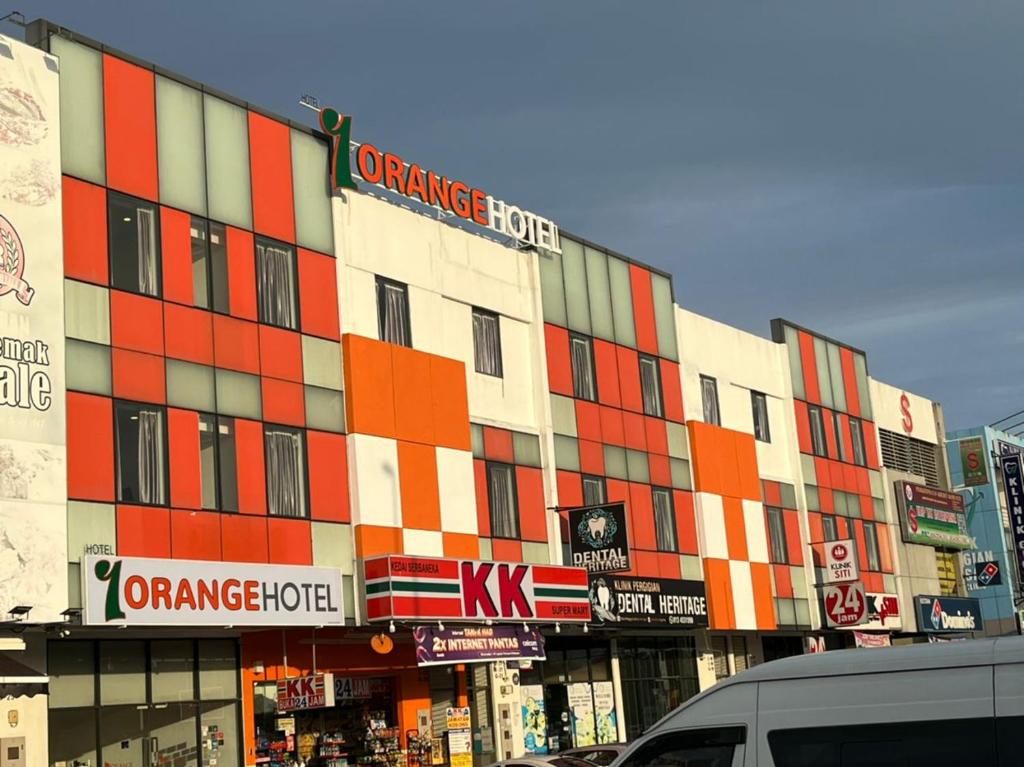 1 Orange Hotel KLIA & KLIA2 photo 2