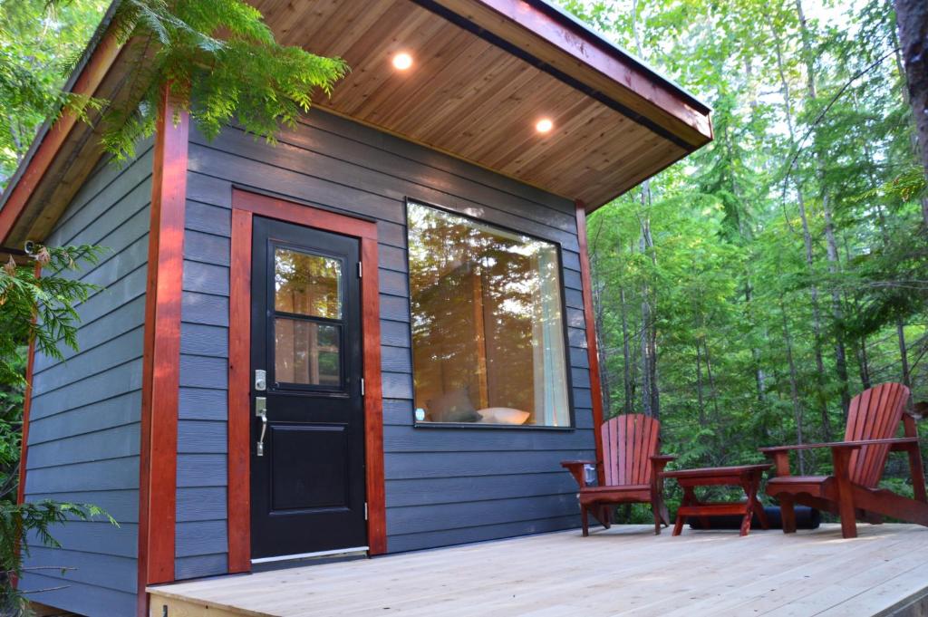 Woodland Cabins Micro Resort photo 2