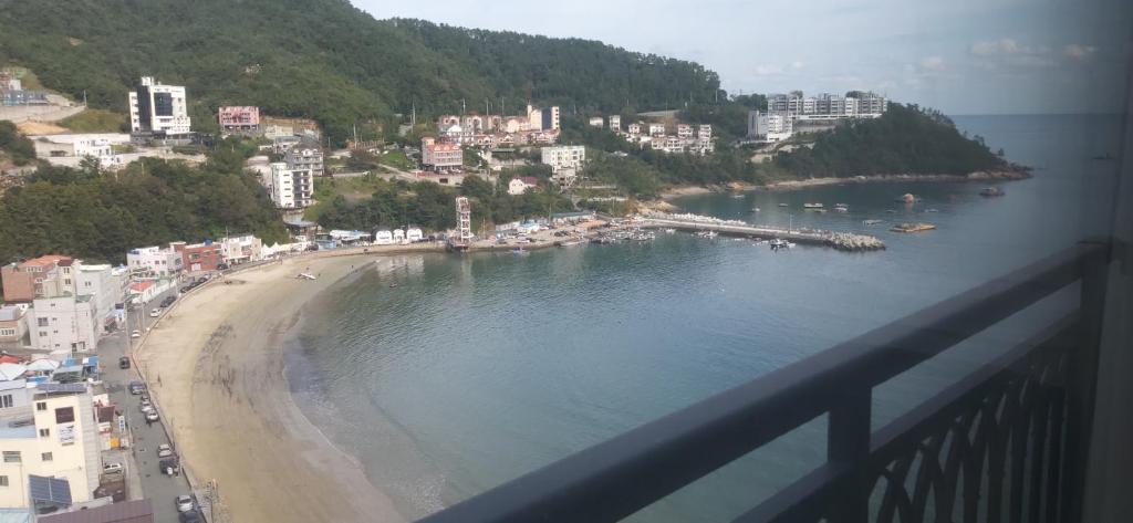 Ocean View photo 1