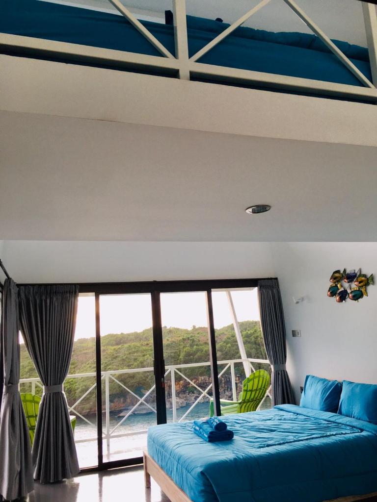 Baron Lighthouse Cottage & Eatery photo 1