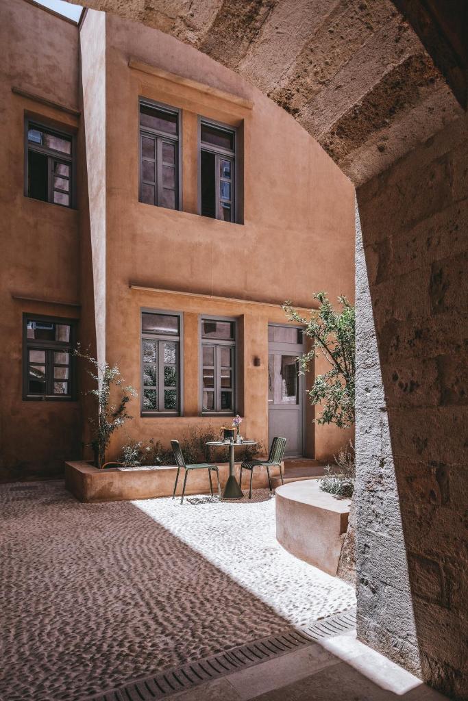 AZADE Chania photo 2