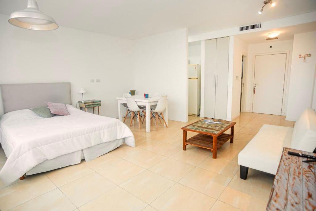 Departamento amoblado nordelta bahia grande photo 3