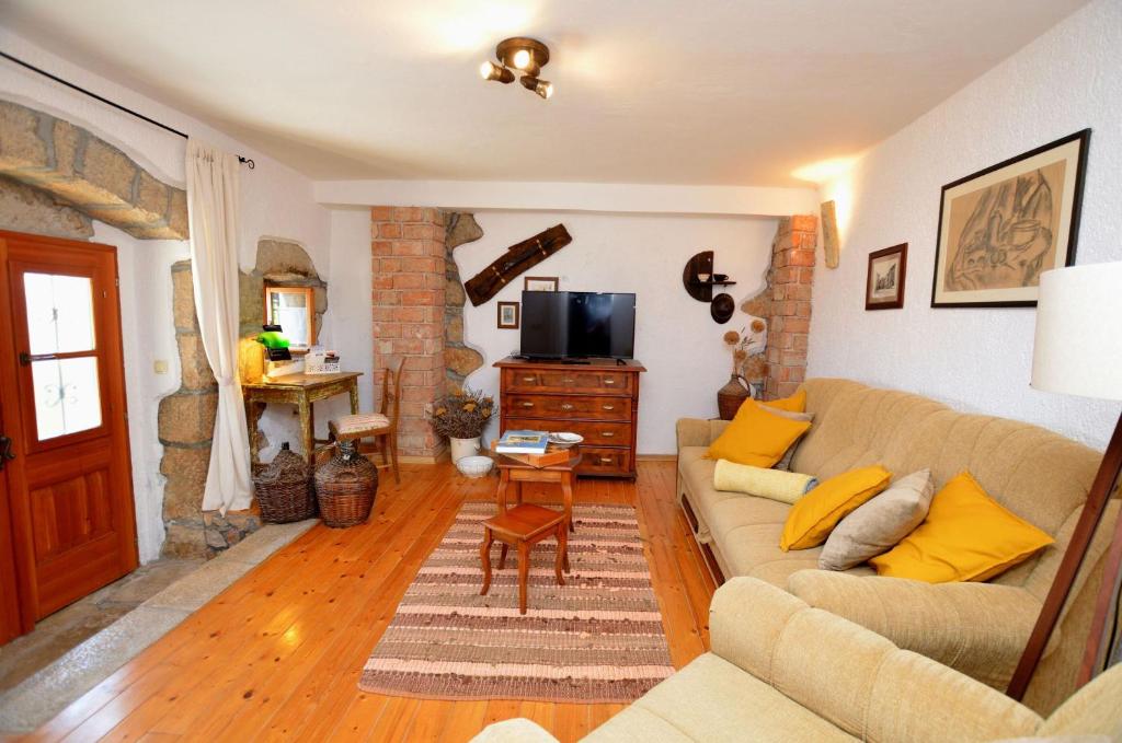 House Mikleus photo 4