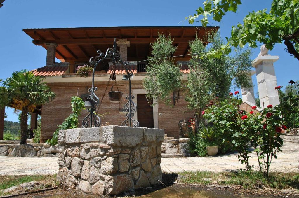 Casa Meridiana con piscina relax tra i vigneti photo 4