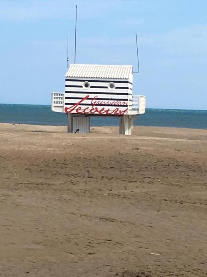 VENEZ SEJOURNER A GRUISSAN ....PLAGE DES CHALETS