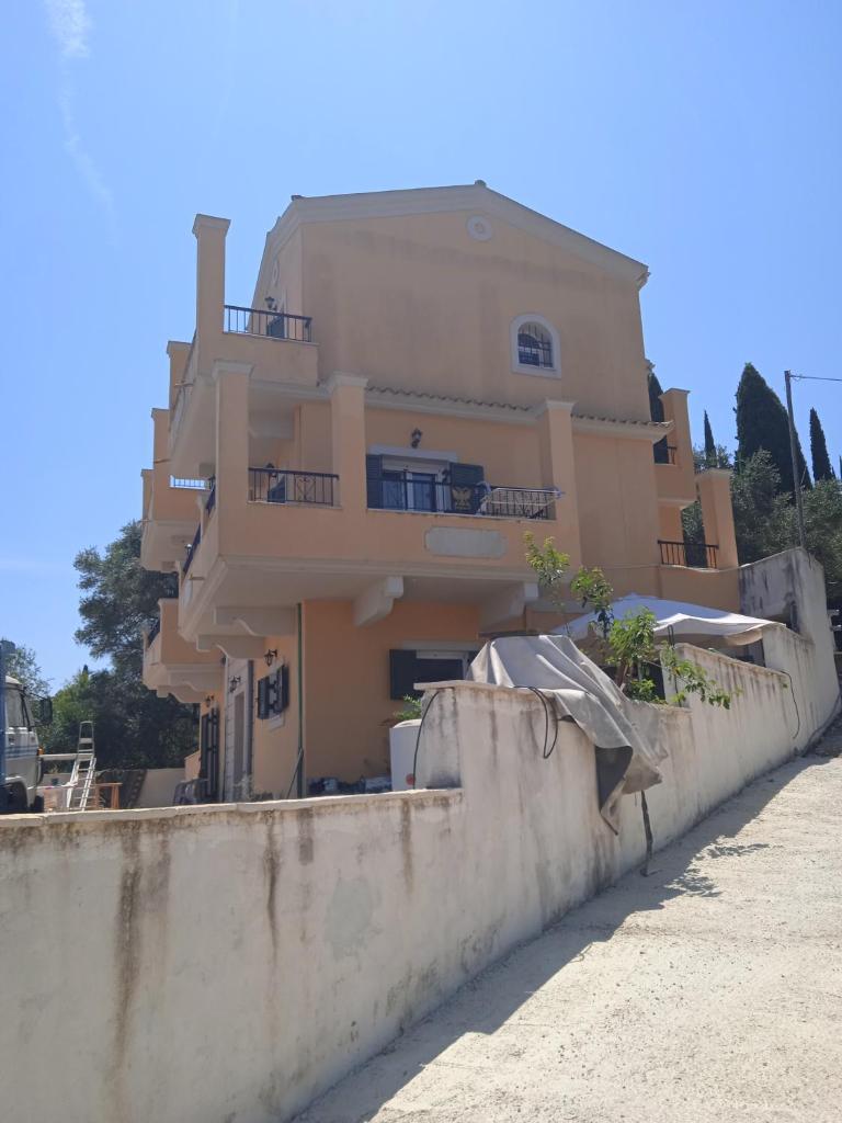 Ligeris house 1 in Agioi Deka photo 4