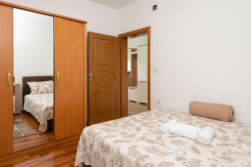 Apartment Tanja photo 4