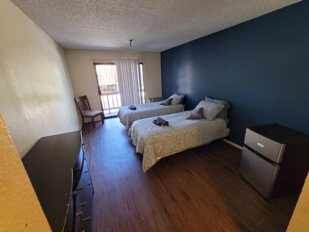 (A04) Simple Budget Private Studio Unit image