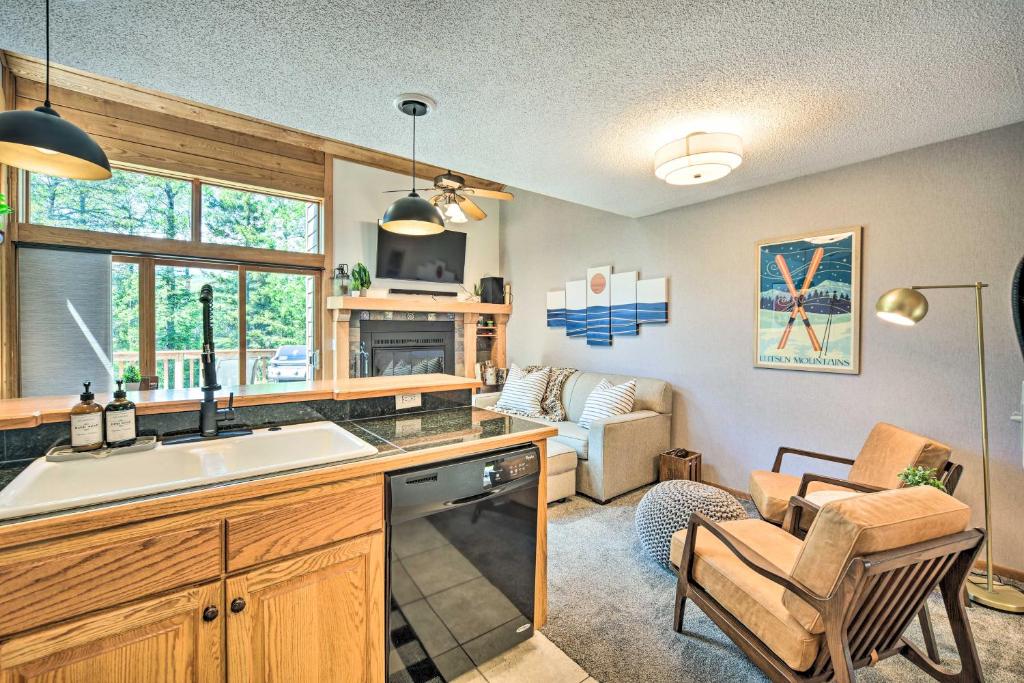 Ski-In and Ski-Out Lutsen Retreat with Pool Access! photo 3