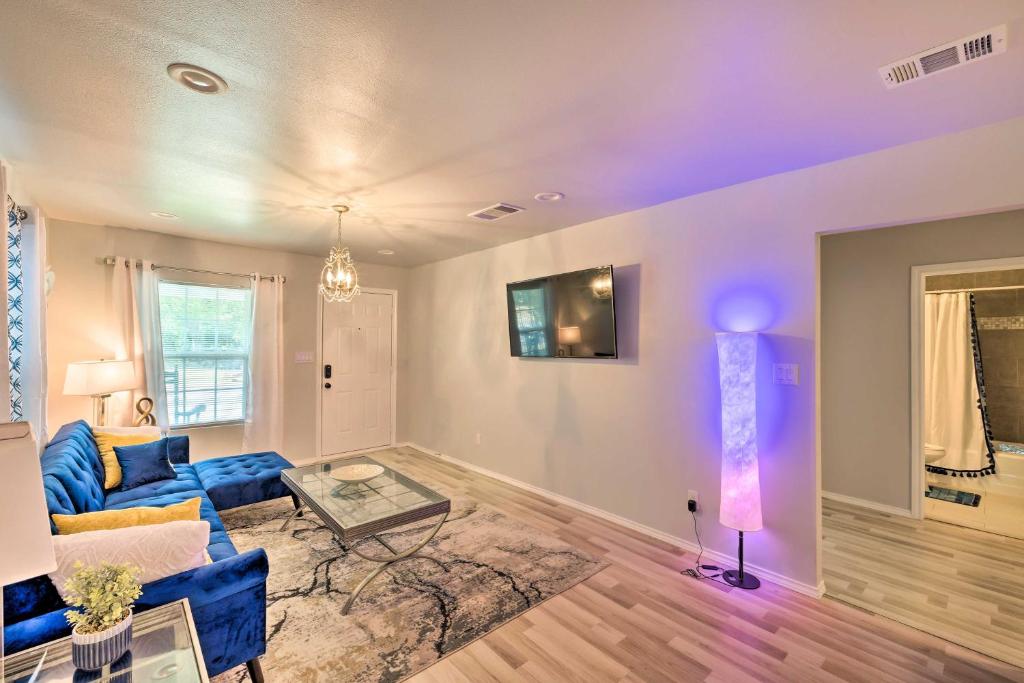 Family-Friendly Fort Worth Home with Fire Pit! photo 3