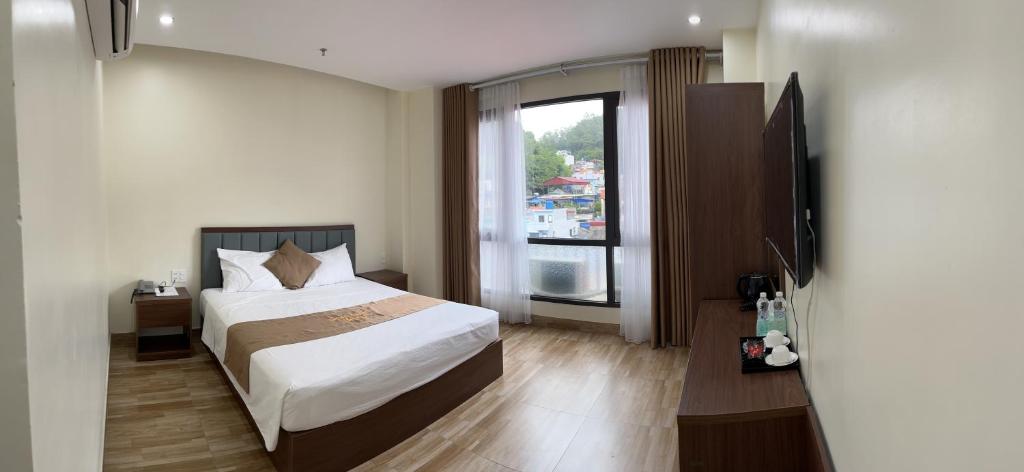 CAT BA ROSALIA HOTEL