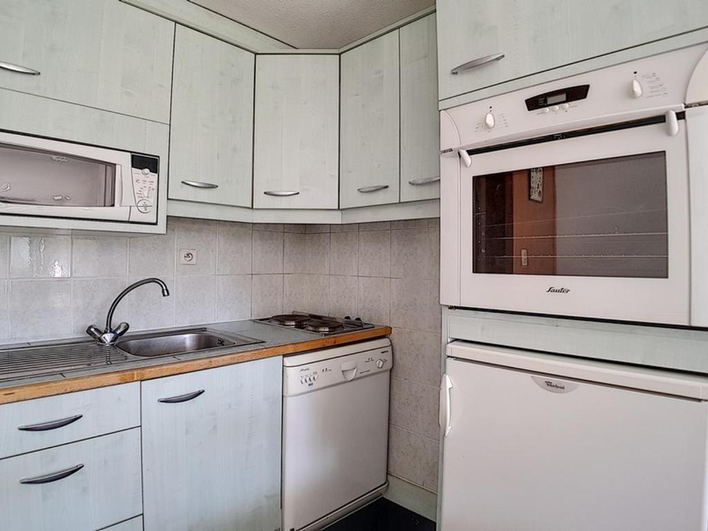 Appartement Les Menuires, 2 pièces, 6 personnes - FR-1-344-1013 photo 3