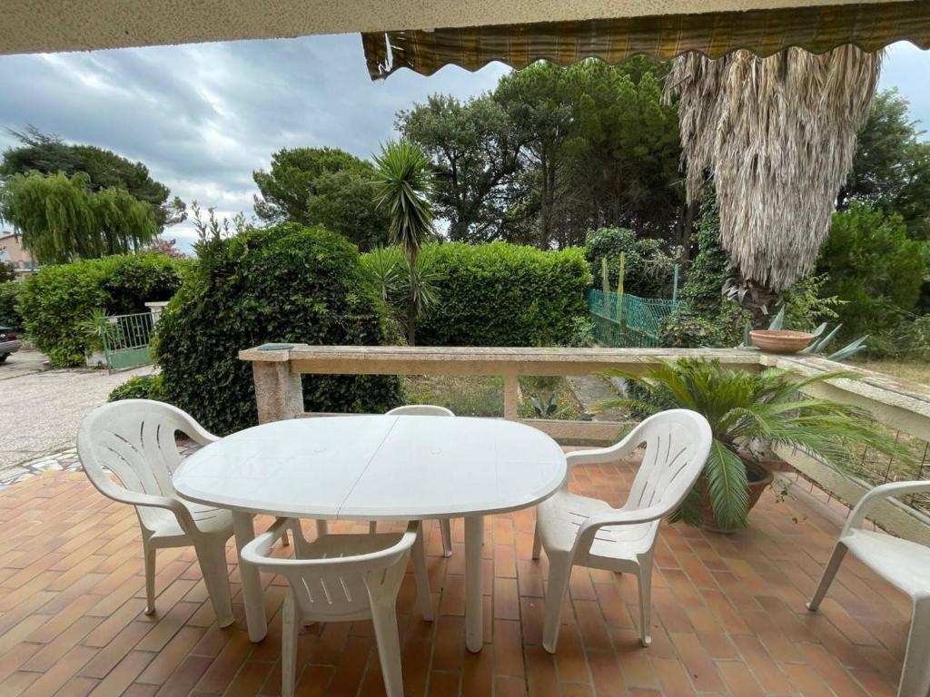 Maison Palau-del-Vidre, 4 pièces, 8 personnes - FR-1-225-752 photo 2