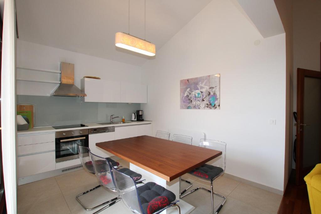 Premium Apartment Villa Dora 4 photo 1