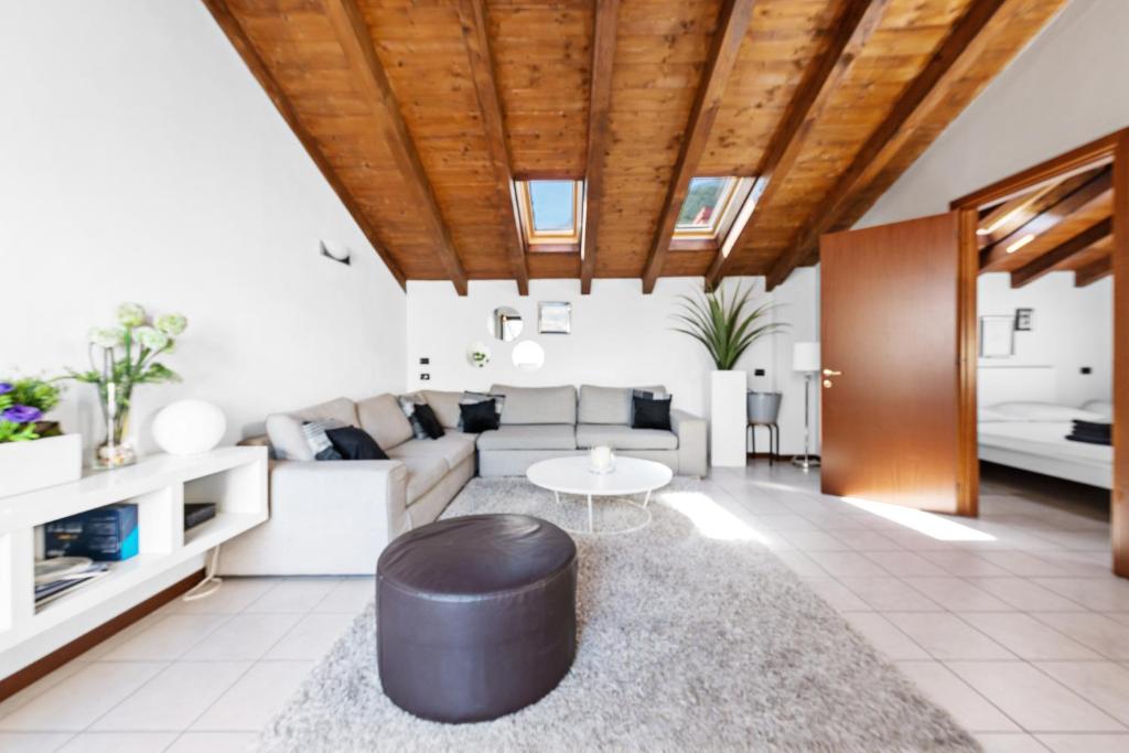 CasaCamelia 35, 3 BDRM with view Lake Como photo 4