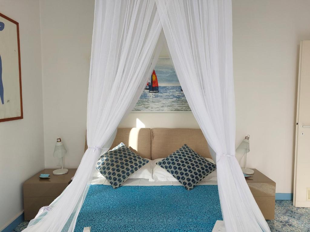 Imperiale Apartment with sea view photo 2