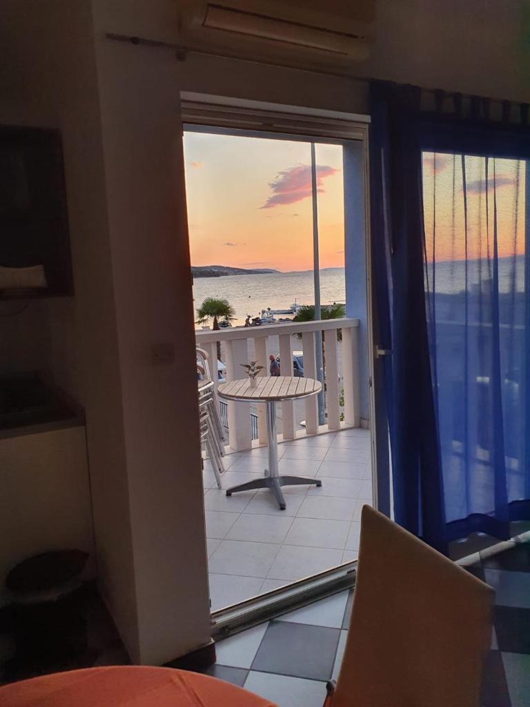 Aparthotel Marina Gromela photo 1