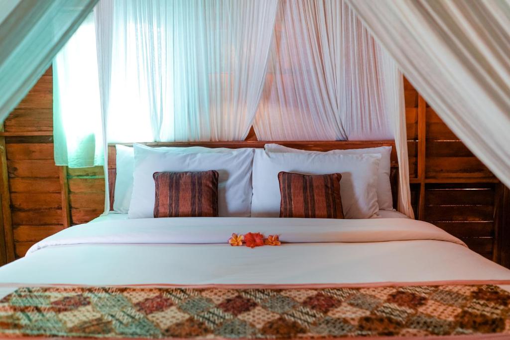 Villa JJ and Spa Ubud - Tap to explore photos