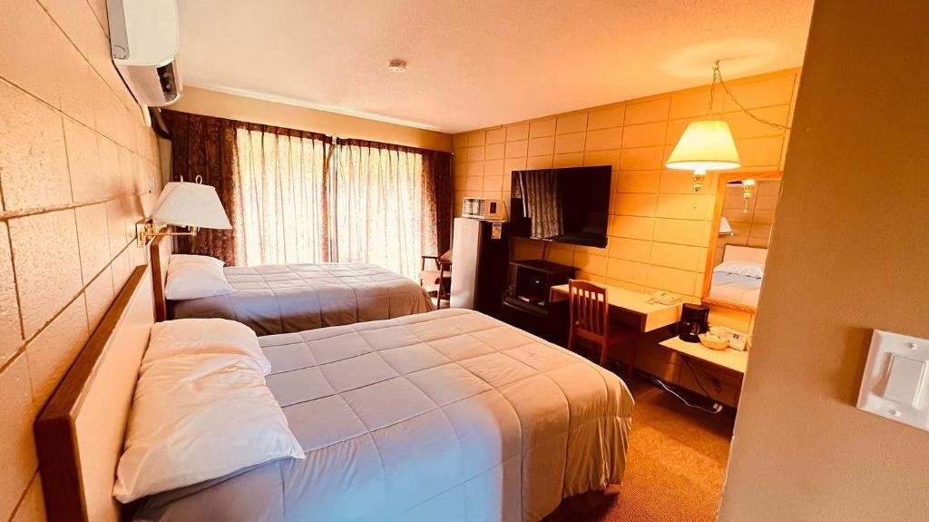 Airport Inn photo 4