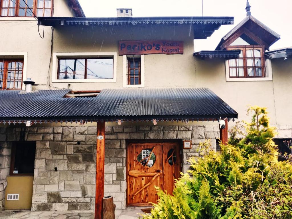 Periko´s Youth Hostel photo 2