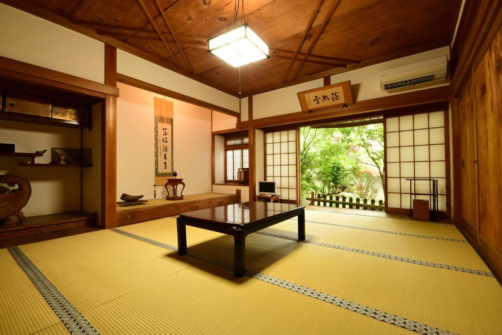 高野山 宿坊 大明王院 -Koyasan Shukubo Daimyououin- photo 2