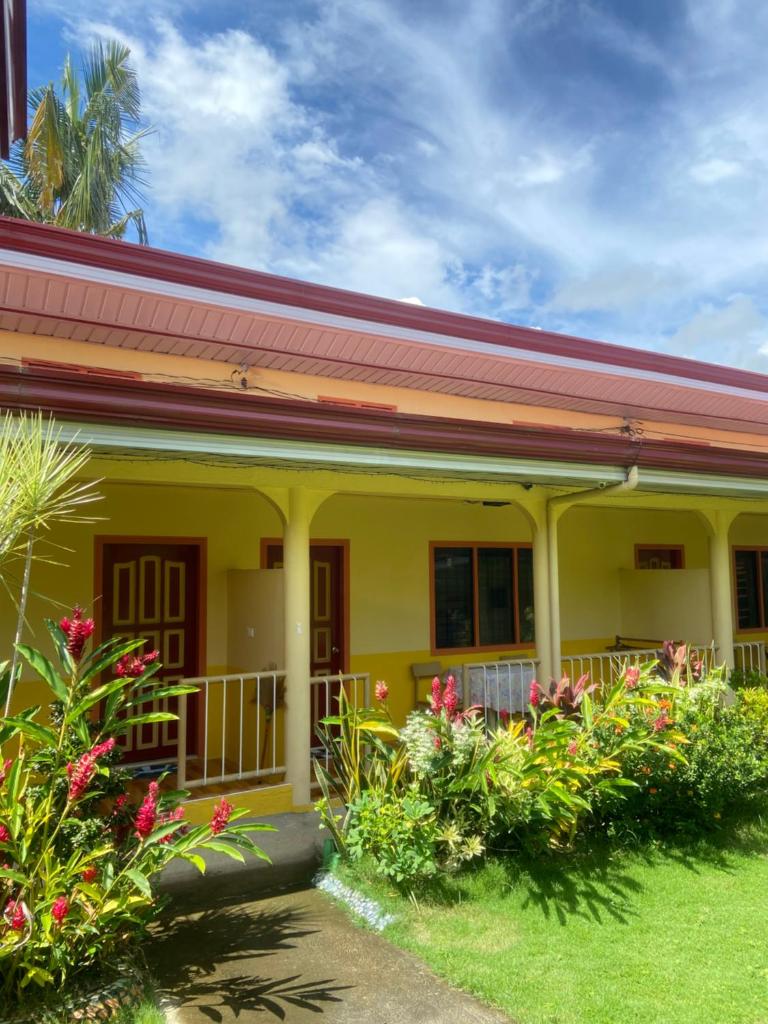 Uptown Guesthouse photo 1