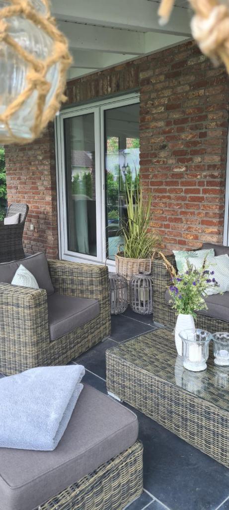 Leaf&Stay Ferienhaus auf Usedom mit optionaler Wallbox photo 1