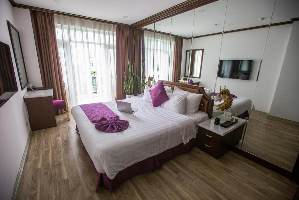 Suji Hotel Nhan Hoa