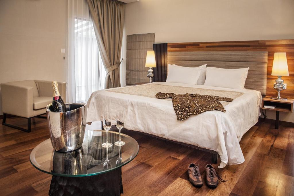 The Ranee Boutique Suites photo 2