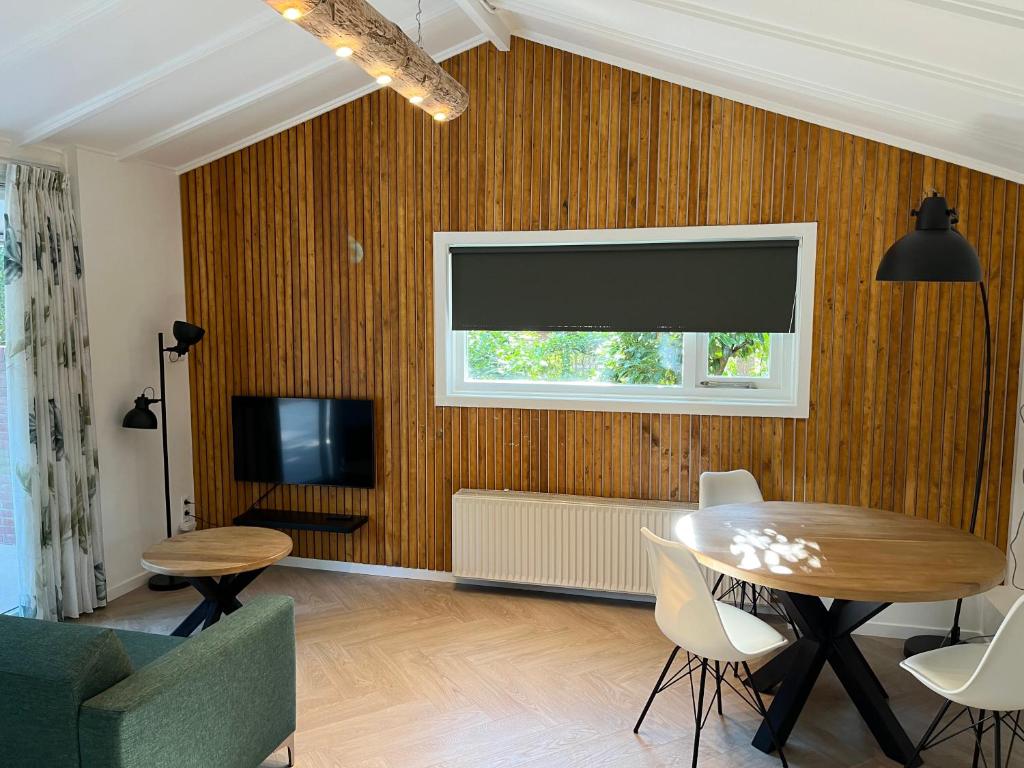 Villa Frederik with sauna in Winterswijk photo 3