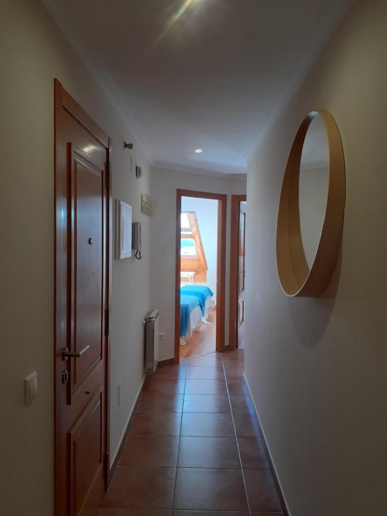Atico con terraza y piscina comunitaria photo 2
