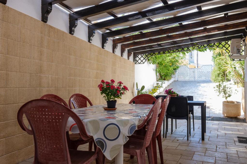 Apt in Villa con Giardino 2 photo 1