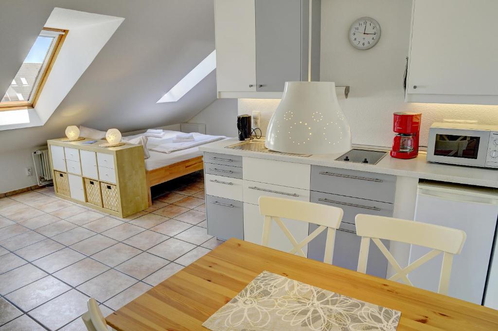 fewo1846 Strandresidenz Wassersleben - Kleine Meerjungfrau - komfortables Studioapartment im Dachgeschoss photo 3