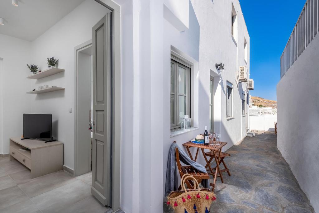cattleya suite lindos photo 2