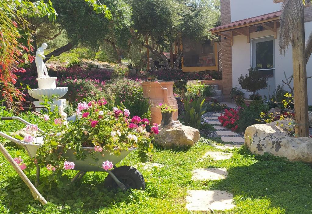 MyParadise-Farm Villa in the centre of South Crete photo 2