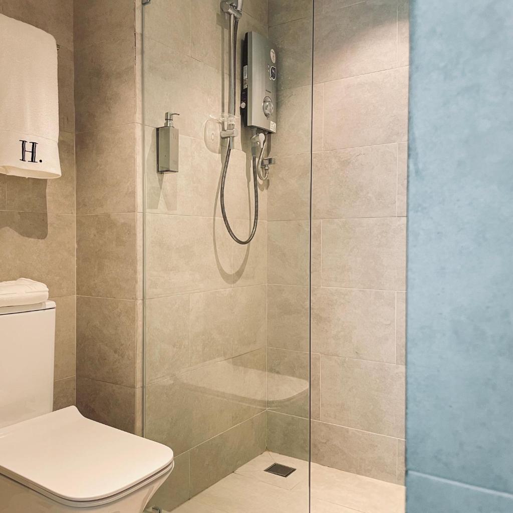 Harper Boutique Hotel at Sutera Avenue - Tap to explore photos