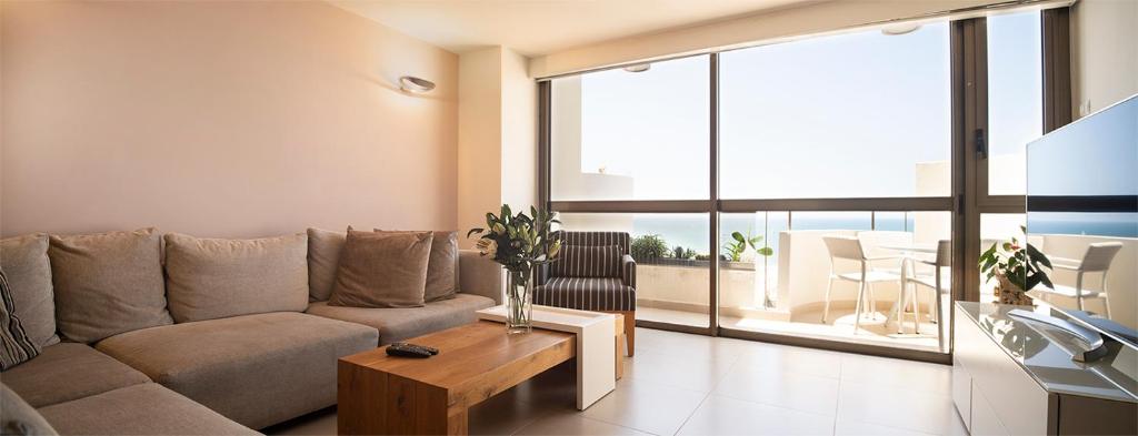 Sea front panoramic duplex roof-top photo 4