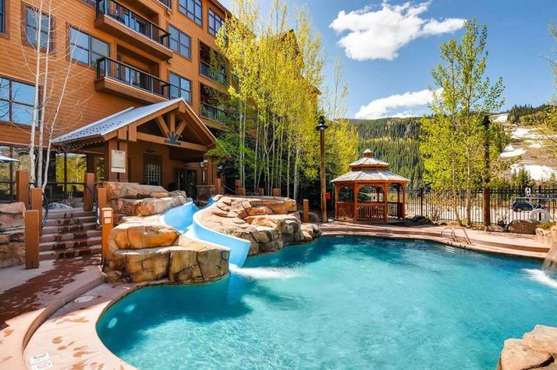 1 Bedroom Mountain View Condo In River Run Village Just 75 Yards From The River Run Gondola