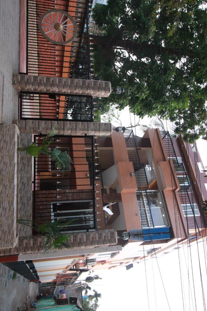 Little Rangpur Inn photo 1
