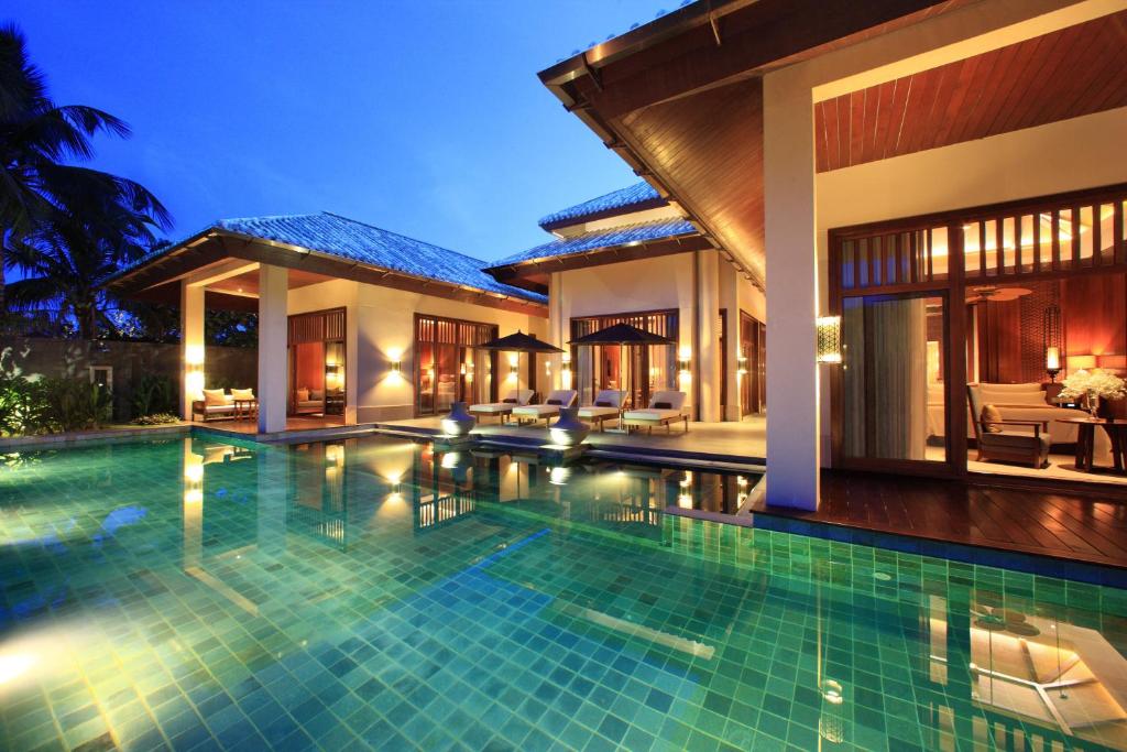 Вилла (Семейная вилла с 2 спальнями и бассейном), Anantara Sanya Resort & Spa