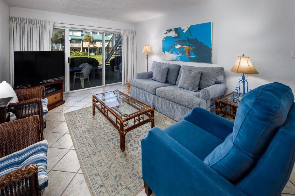 Seaspray Condos 106A image