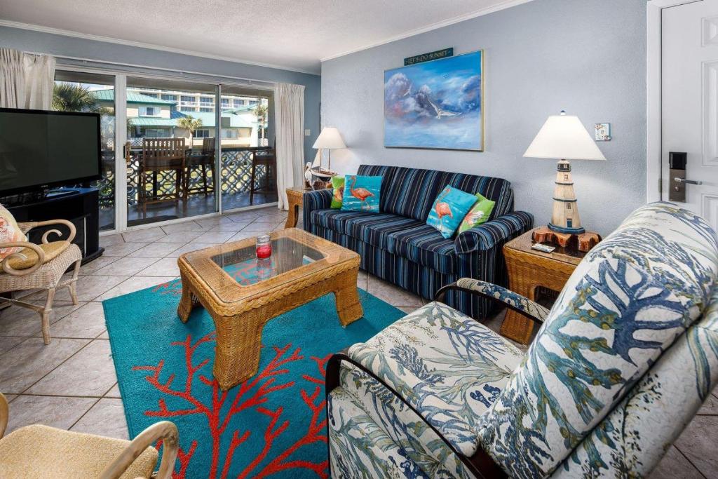 Seaspray Condos 106D image