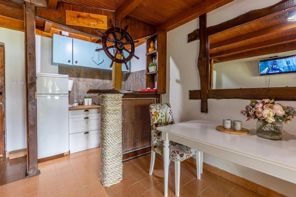 Lake House Buric photo 2