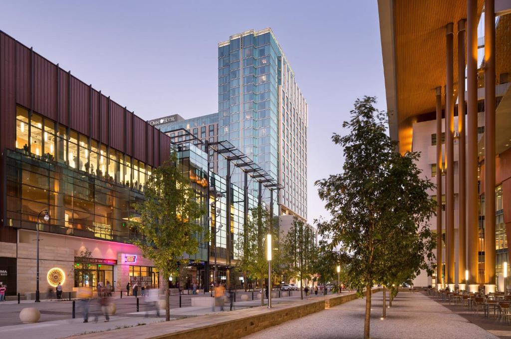 Omni Nashville Hotel image