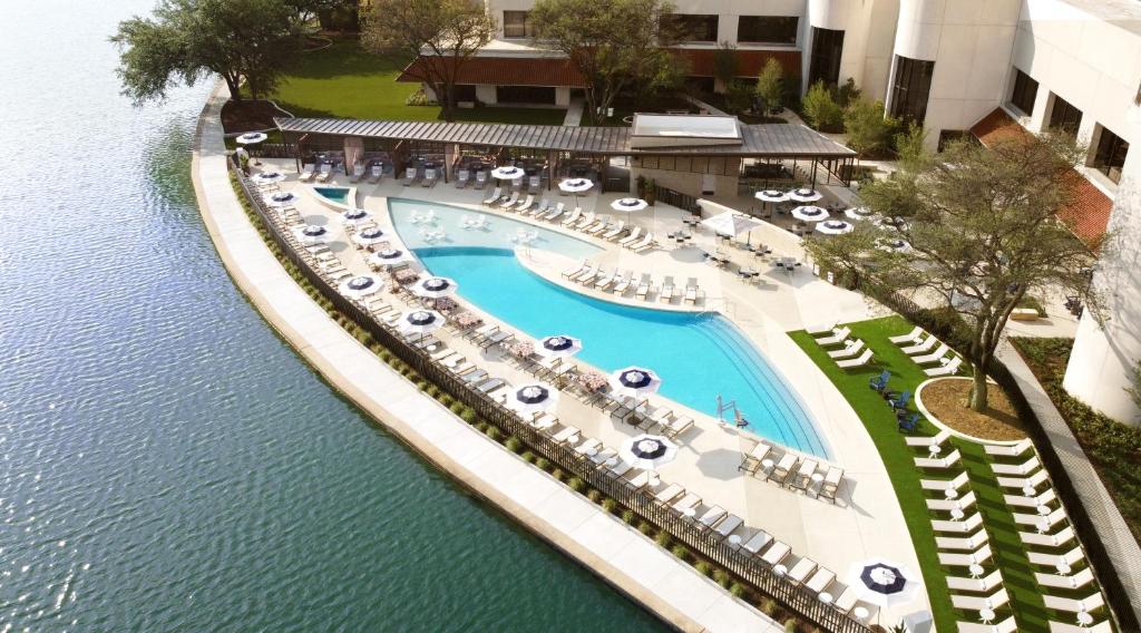 Omni Las Colinas Hotel image