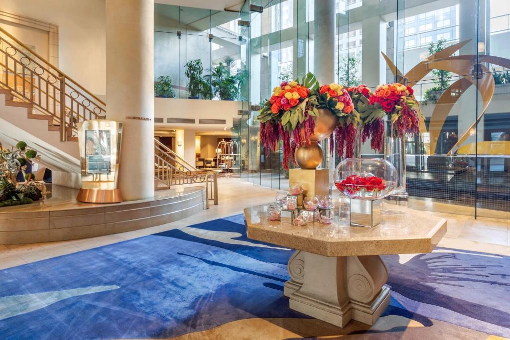 Omni Los Angeles Hotel at California Plaza image