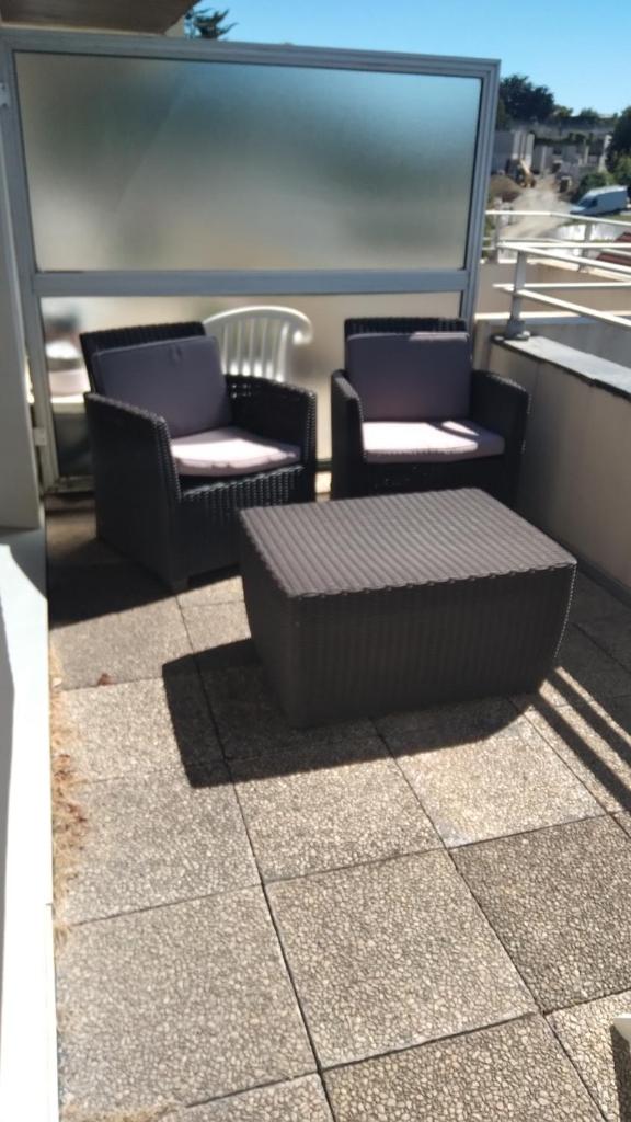 Studio calme avec terrasse vue mer photo 3