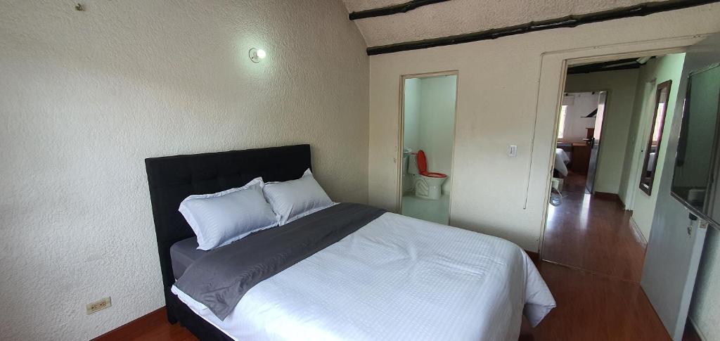Portal Norte 170 ACOGEDORAS HABITACIONES CON TODOS LOS SERVICIOS