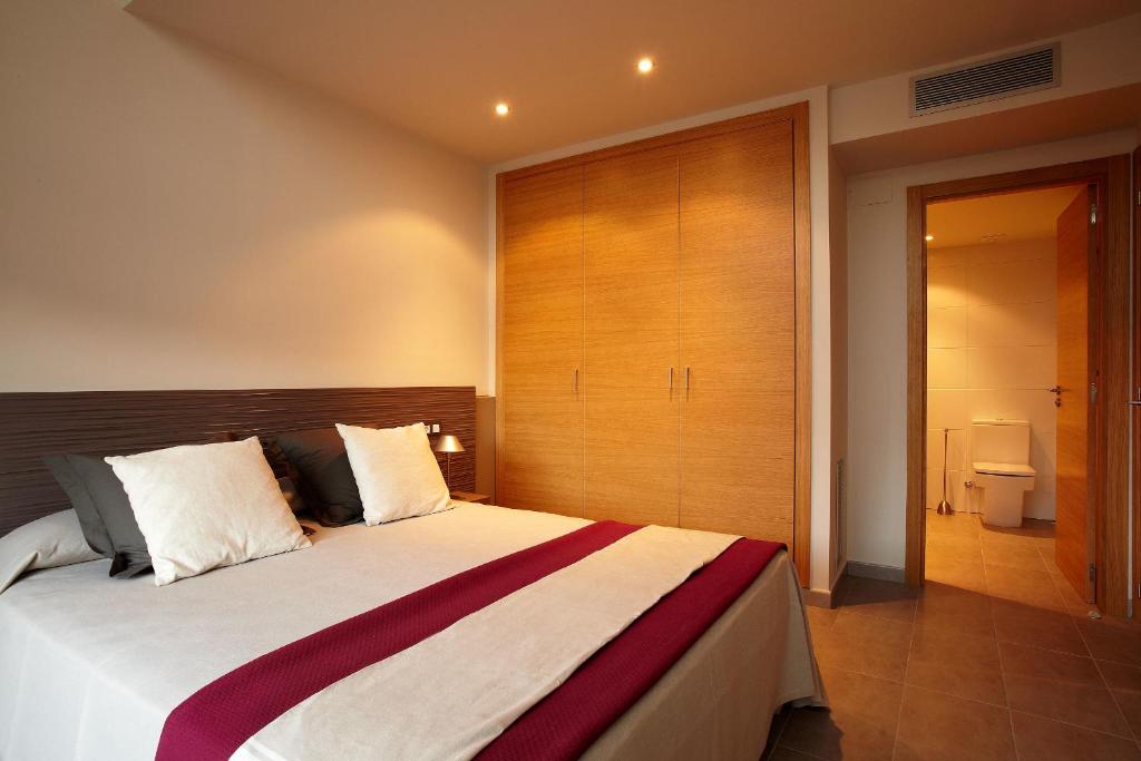 Apartaments Terraza Figueres photo 4